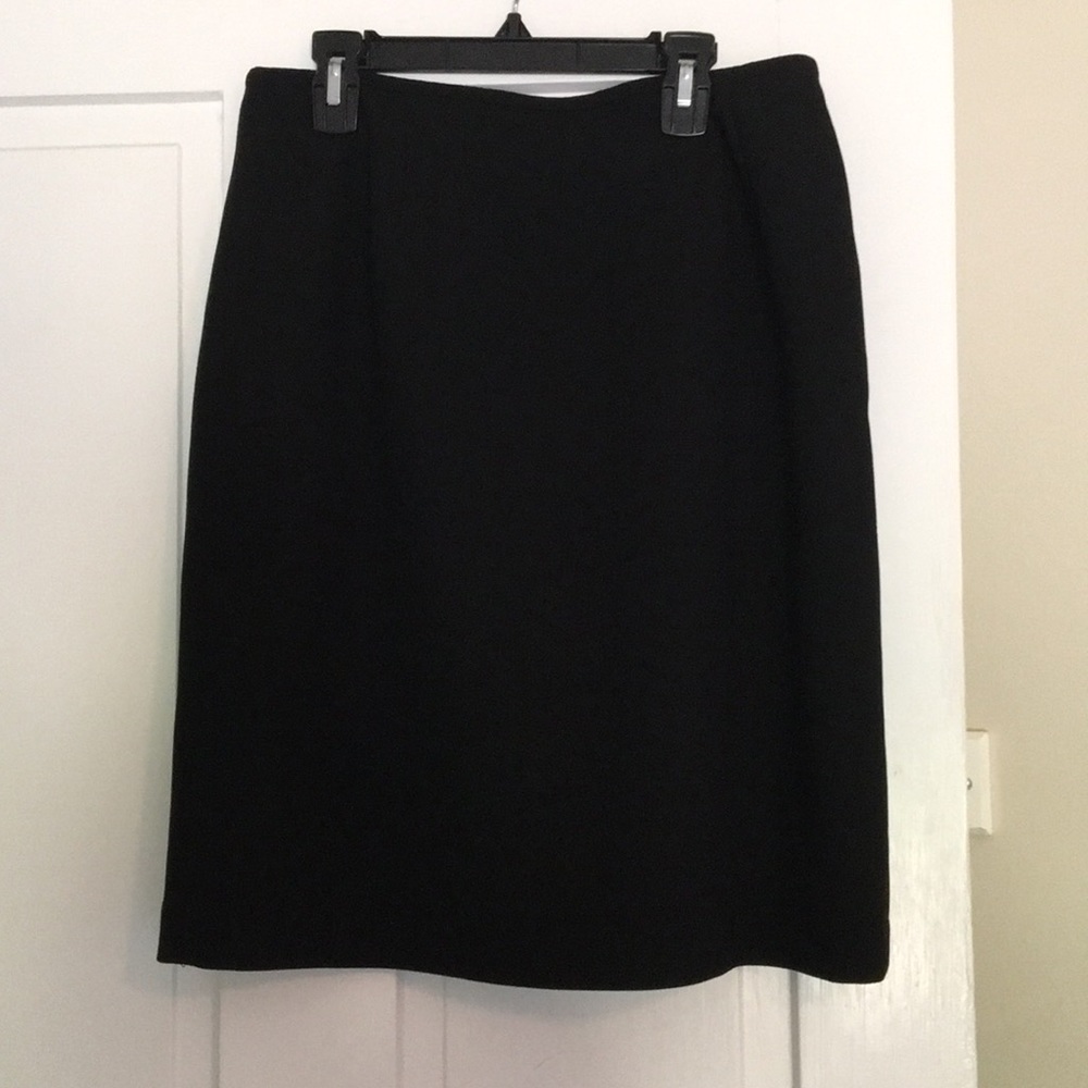 Black skirt